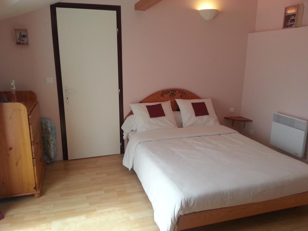 Chambres D'Hotes Au Grillon Dort Moustey Номер фото