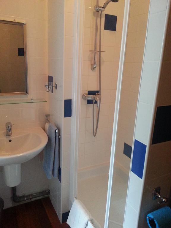 Chambres D'Hotes Au Grillon Dort Moustey Номер фото